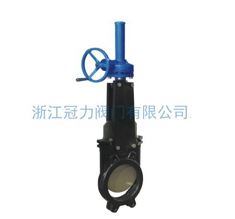 铸铁刀型闸阀克服了传统碳钢材料不耐腐蚀的缺点